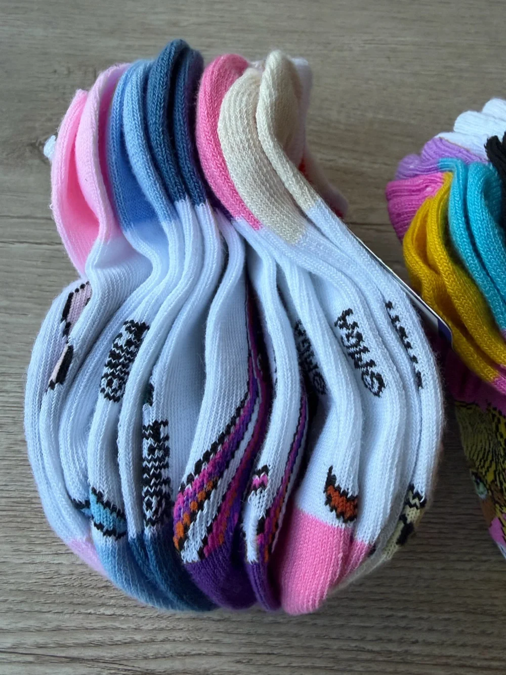 Rainbow High Girls 6-Pair Ankle Socks Bundle 12 Pairs Total NWT Shoe Size 7-10